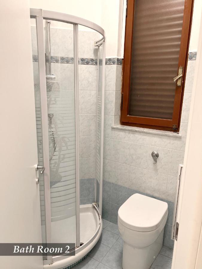 Welcome Riviera -Torre D'Avorio Appartamento 126 Mq Piu'Terrazzo25 Mq - Totalmente Rinnovato- 250 M Dal Centro - Parcheggio A Pagamento 15 Euro Al Giorno Da Prenotare In Anticipo Salvo Dispo -Parking At 15 Euro Per Day To Be Booked In Advance If Avai Ραπάλο Εξωτερικό φωτογραφία