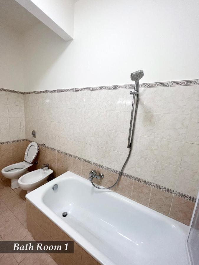 Welcome Riviera -Torre D'Avorio Appartamento 126 Mq Piu'Terrazzo25 Mq - Totalmente Rinnovato- 250 M Dal Centro - Parcheggio A Pagamento 15 Euro Al Giorno Da Prenotare In Anticipo Salvo Dispo -Parking At 15 Euro Per Day To Be Booked In Advance If Avai Ραπάλο Εξωτερικό φωτογραφία